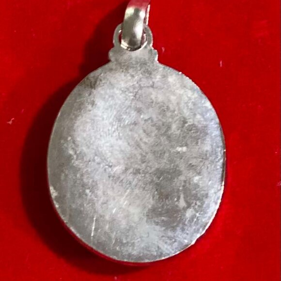 Exquisite Natural Handmade Large Turquoise Gemstone Pendant Men/Women. - Picture 4 of 5